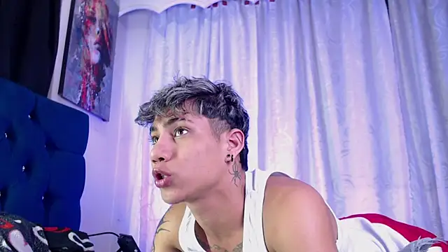 Sexys Boys Hot1 online show from 7, 5, 2026
