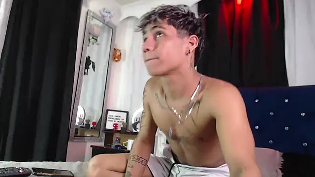 Snapshot of Sexys_Boys_Hot1 chatting on 1, 7, 2026 Sexys Boys Hot1 online show from 1, 7, 2026