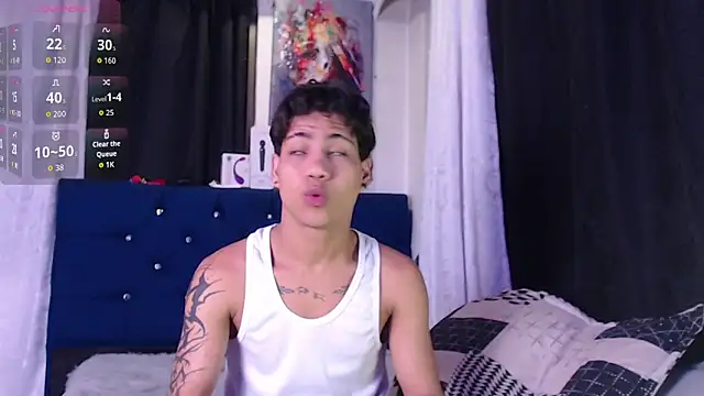 Sexys Boys Hot1 online show from 20, 12, 2025