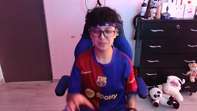 thomascooper7 online show from 9, 11, 2025