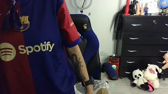 thomascooper7 online show from 22, 4, 2026