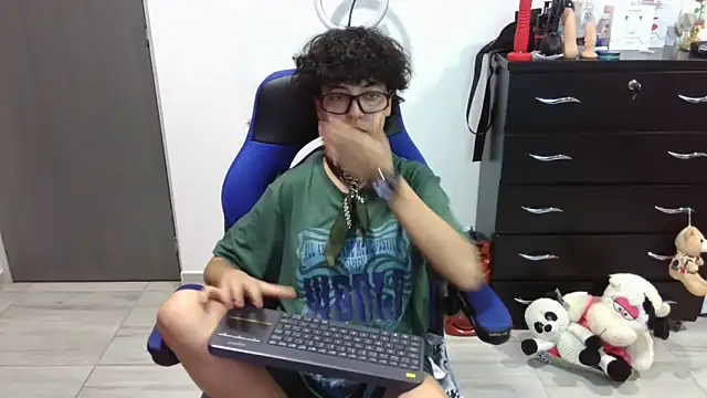 thomascooper7 online show from 10, 3, 2026