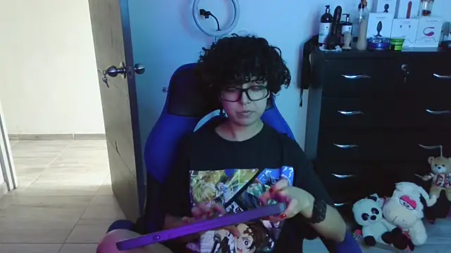 thomascooper7 online show from 2, 10, 2025