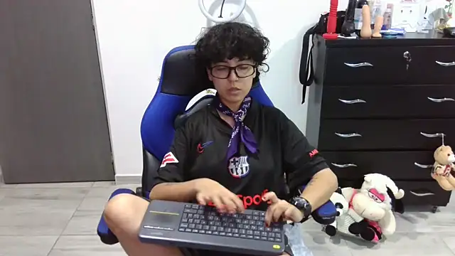 thomascooper7 online show from 9, 3, 2026