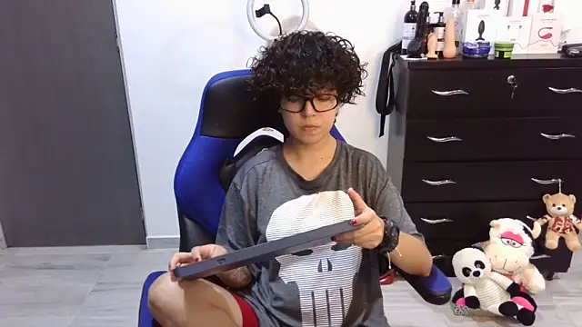 thomascooper7 online show from 15, 9, 2025