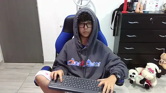 thomascooper7 online show from 13, 3, 2026