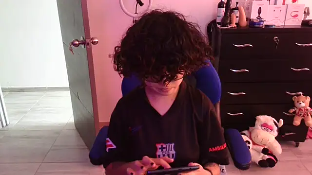 thomascooper7 online show from 5, 11, 2025