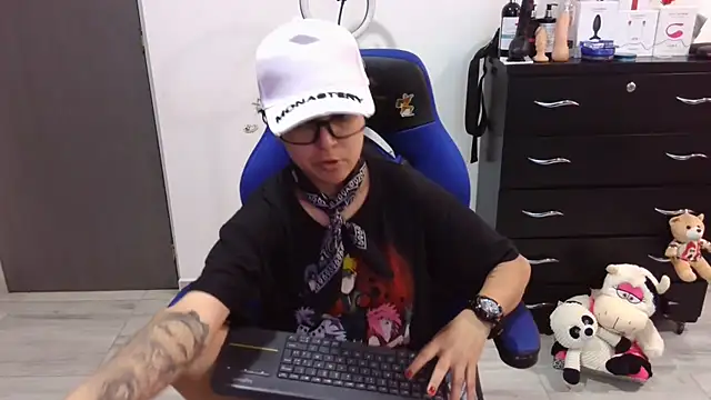 thomascooper7 online show from 14, 1, 2026