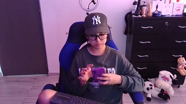 thomascooper7 online show from 16, 11, 2025