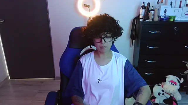 thomascooper7 online show from 13, 10, 2025