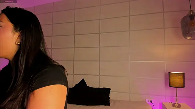 Christine Laam online show from 8, 4, 2026