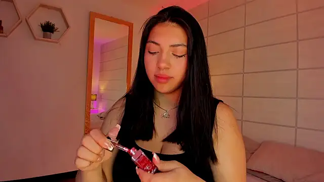 Christine Laam online show from 9, 3, 2026