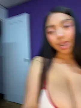 Snapshot of Christine_Laam chatting on 13, 6, 2026 Christine Laam online show from 13, 6, 2026