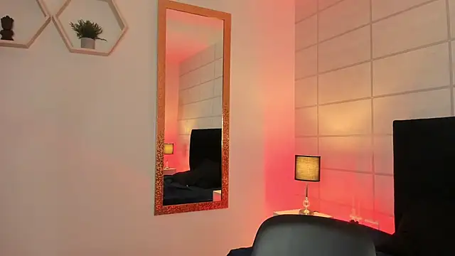 Christine Laam online show from 10, 10, 2025