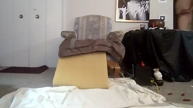 Snapshot of rickydickyskull chatting on 20, 12, 2025 rickydickyskull online show from 20, 12, 2025