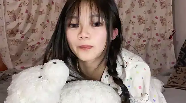 Snapshot of QQQ888zzzxxxcc chatting on 13, 1, 2025 QQQ888zzzxxxcc online show from 13, 1, 2025