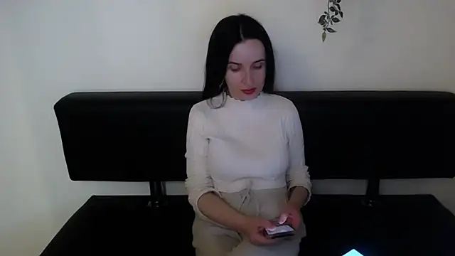 LaimaV  online show from 27, 3, 2026