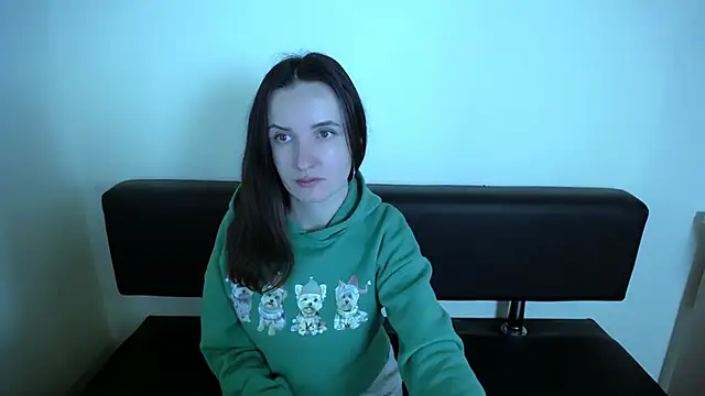 LaimaV  online show from 30, 11, 2025