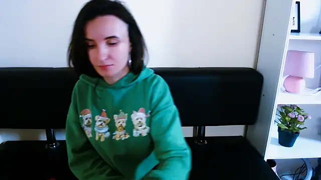 LaimaV  online show from 28, 12, 2024