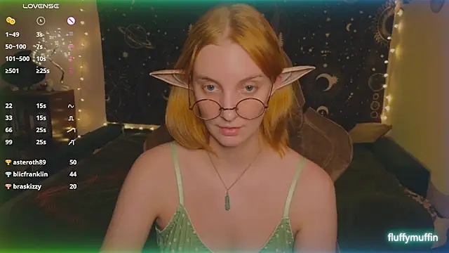 Snapshot of Fluffy_muffin_ chatting on 2, 2, 2025 Fluffy muffin online show from 2, 2, 2025