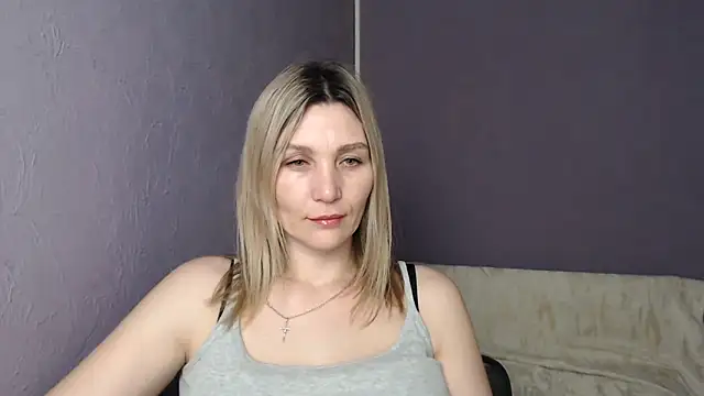  sexy lady online show from 5, 3, 2025