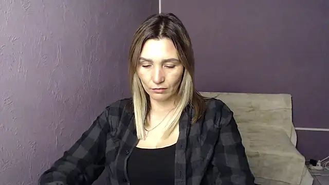  sexy lady online show from 18, 9, 2025