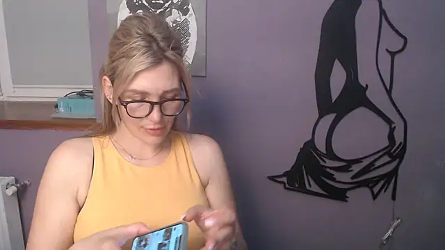  sexy lady online show from 28, 5, 2026