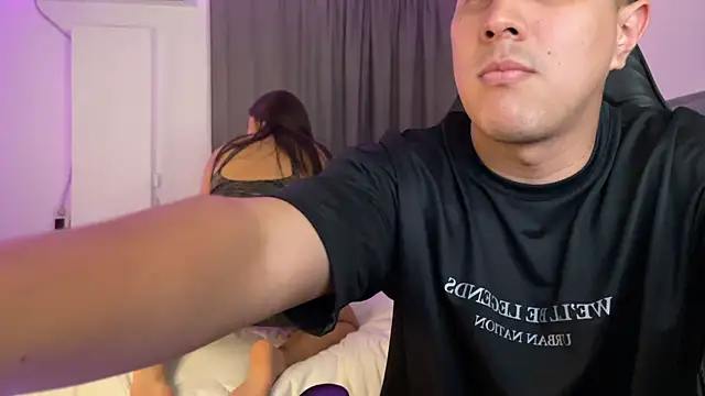 dereckbrownn online show from 19, 2, 2025