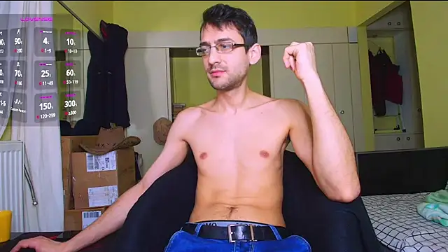 Snapshot of HungEddy chatting on 15, 3, 2026 HungEddy online show from 15, 3, 2026