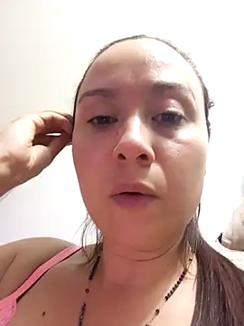 Snapshot of RenataSexy_ chatting on 24, 2, 2025 RenataSexy online show from 24, 2, 2025