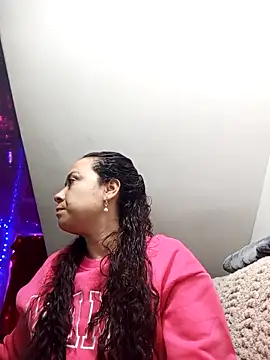 Snapshot of RenataSexy_ chatting on 17, 12, 2024 RenataSexy online show from 17, 12, 2024