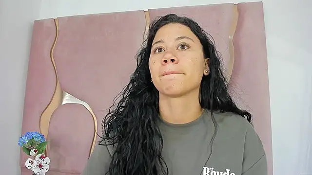 Snapshot of Sofia-candyht chatting on 24, 2, 2026 Sofia-candyht online show from 24, 2, 2026