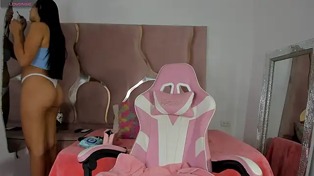 Sofia-candyht online show from 12, 4, 2026