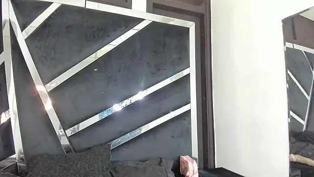 Sofia-candyht online show from 13, 4, 2026