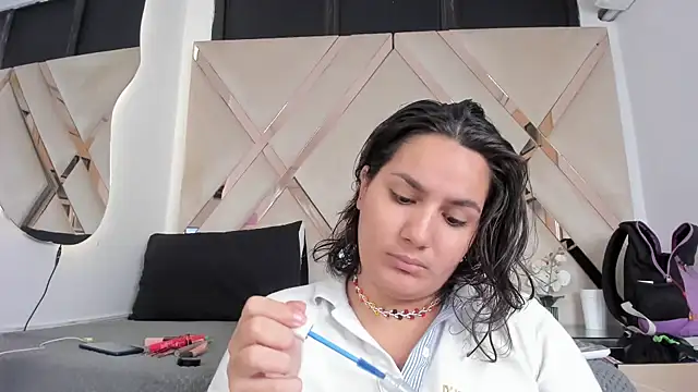 arihtx online show from 13, 3, 2025