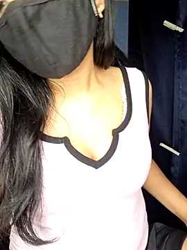 Snapshot of Nisha027 chatting on 4, 12, 2025 Nisha027 online show from 4, 12, 2025