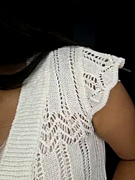 Snapshot of Nisha027 chatting on 27, 10, 2025 Nisha027 online show from 27, 10, 2025