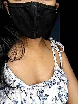 Snapshot of Nisha027 chatting on 6, 11, 2025 Nisha027 online show from 6, 11, 2025