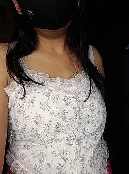 Snapshot of Nisha027 chatting on 5, 3, 2025 Nisha027 online show from 5, 3, 2025