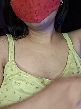 Snapshot of Nisha027 chatting on 19, 9, 2025 Nisha027 online show from 19, 9, 2025