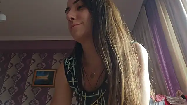 AlejandraDelaney online show from 12, 9, 2025