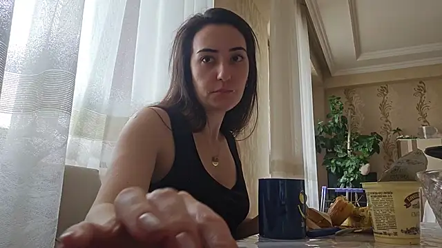 AlejandraDelaney online show from 28, 11, 2025