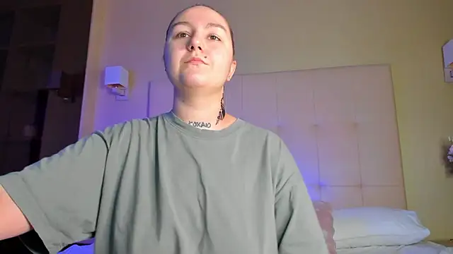 Debbie Taylor online show from 21, 10, 2025