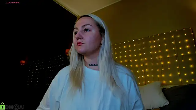 Snapshot of Debbie_Taylor chatting on 27, 6, 2026 Debbie Taylor online show from 27, 6, 2026