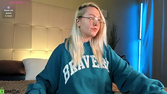 Debbie Taylor online show from 8, 4, 2026