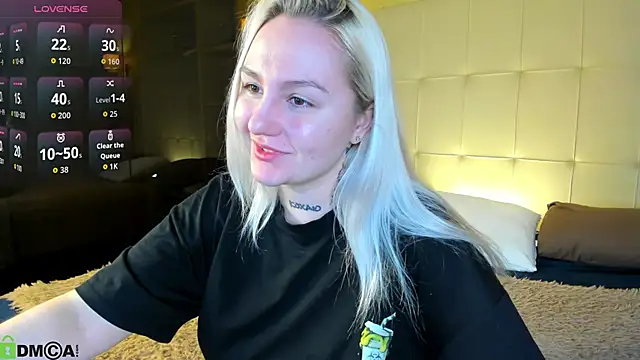 Debbie Taylor online show from 7, 4, 2026