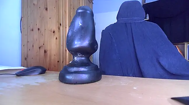 Tom PP cgn online show from 4, 3, 2025