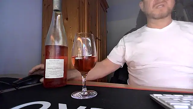 Tom PP cgn online show from 28, 10, 2025