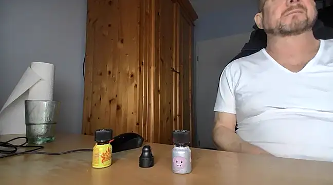 Tom PP cgn online show from 5, 3, 2025