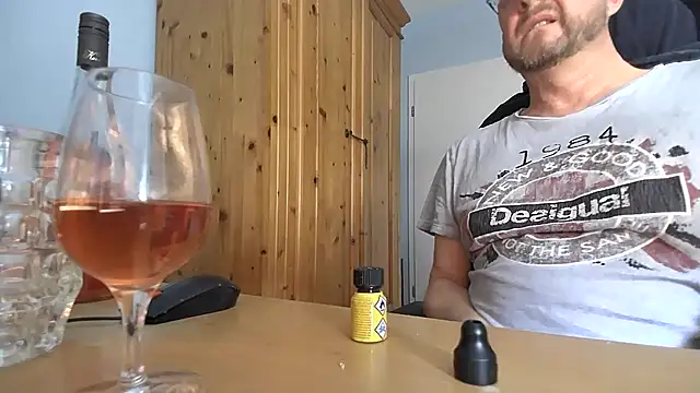 Tom PP cgn online show from 19, 9, 2025